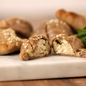 Empanadas alcafofas al merquen 14 un. felipe didier